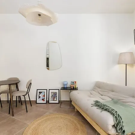 Japandi Style Flat In Center * Thessaloniki