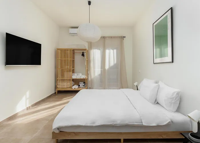 Japandi Style Flat In Center